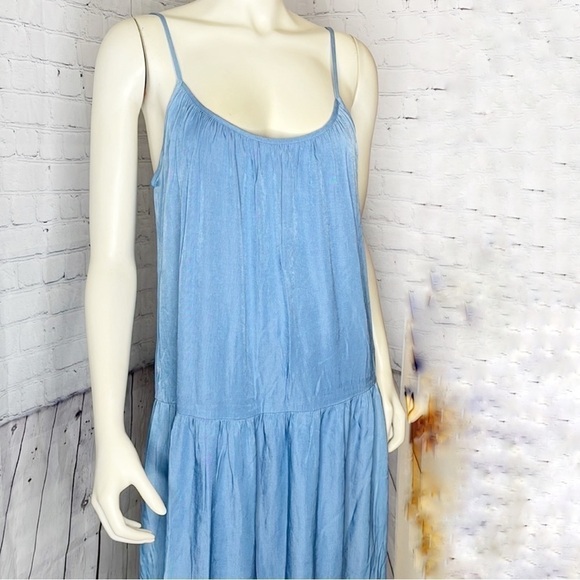 New- Lumiere Tiered, Strappy, Relaxed Fit, Chambray, Pockets, Blue Maxi Dress LG - Picture 4 of 14